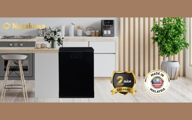 máy rửa bát và xoong nồi